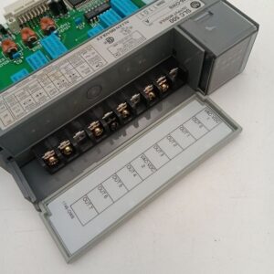 Module de sortie numérique SLC 500 à 8 points